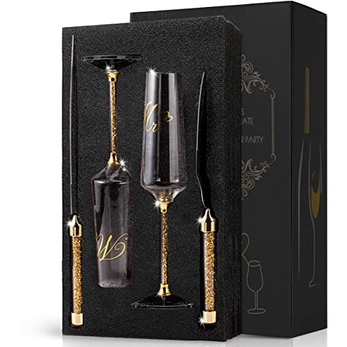 Varlka Mr and Mrs Champagne Flutes Set
